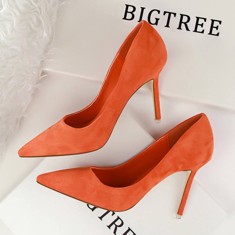 Thanh Lịch Cổ Điển Da Lộn Bơm  - đánh giá và giá Court Heel Pointed