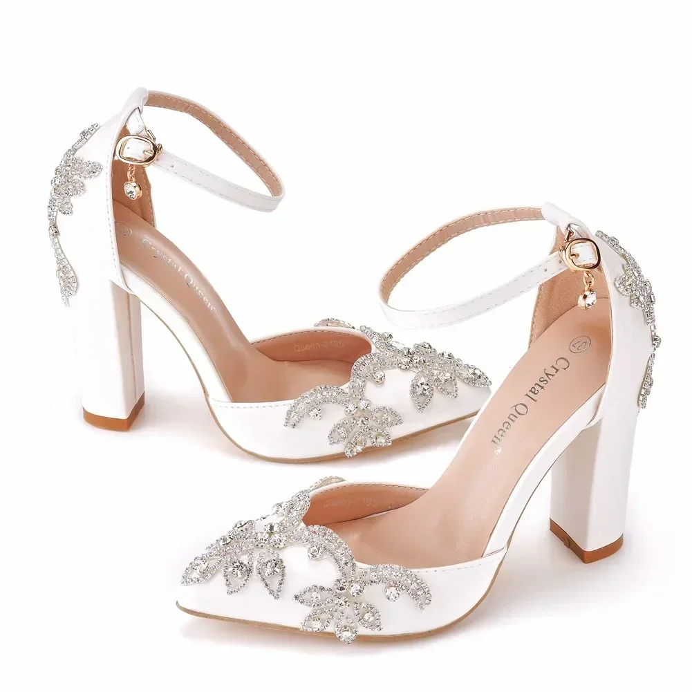 2022 Dày Gót Mũi Nhọn Với Đế D - đánh giá và giá Women'S Shoes Veja