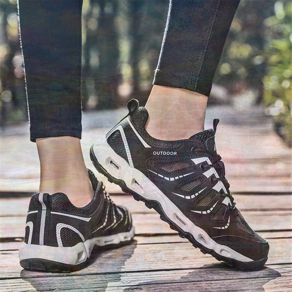 Sumer Round Tip Silver Sneaker - đánh giá và giá Women Shoes For Big Feet
