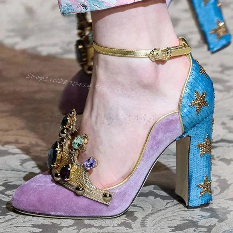 Court Style Crystal Crown Desi - đánh giá và giá Court Heel Pointed