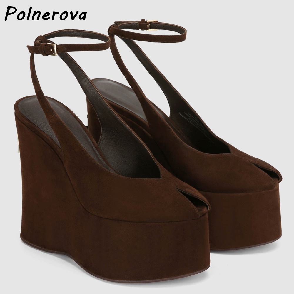 Patent Leather Wedge Platform  - đánh giá và giá Cork Wedge Sandal